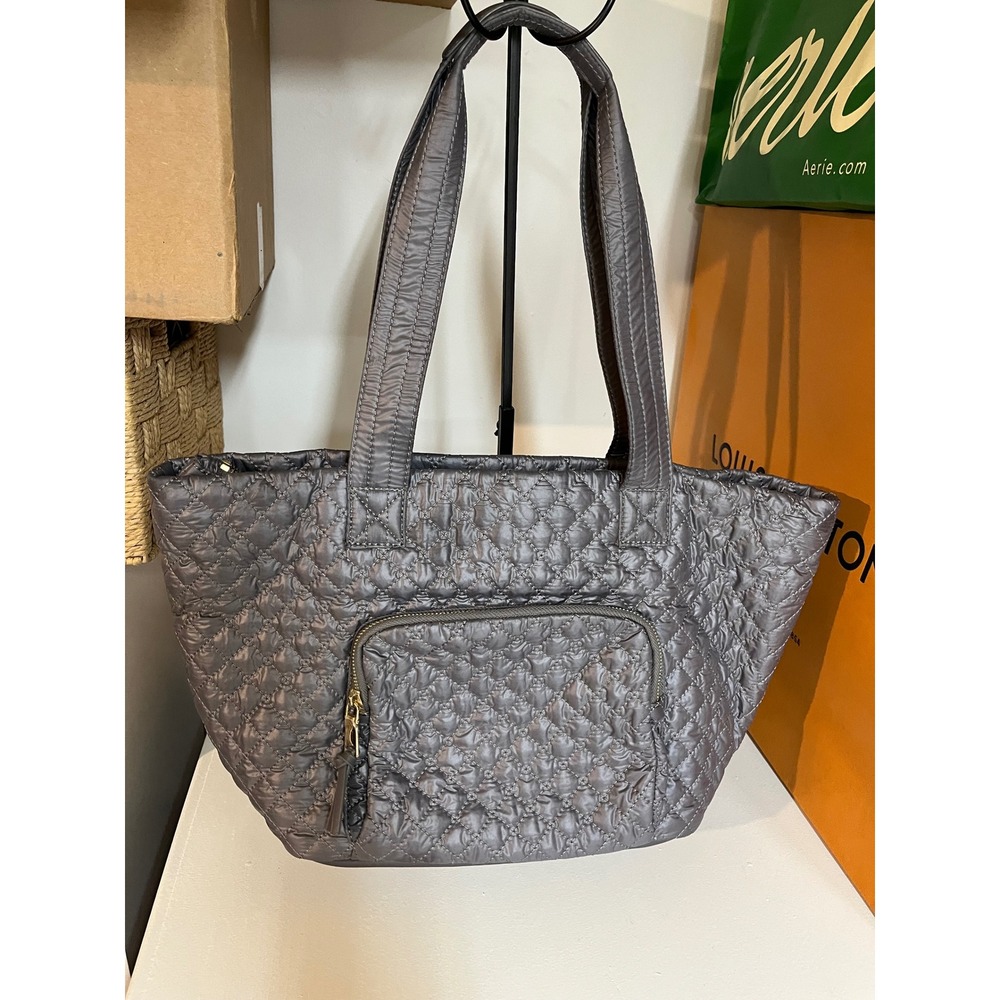 Urban Expressions Quilted Tote Bag Gray Zip Pocket‎ Everyday Carryall